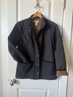 Orvis Black Quilted Utility Jacket with Snap Front